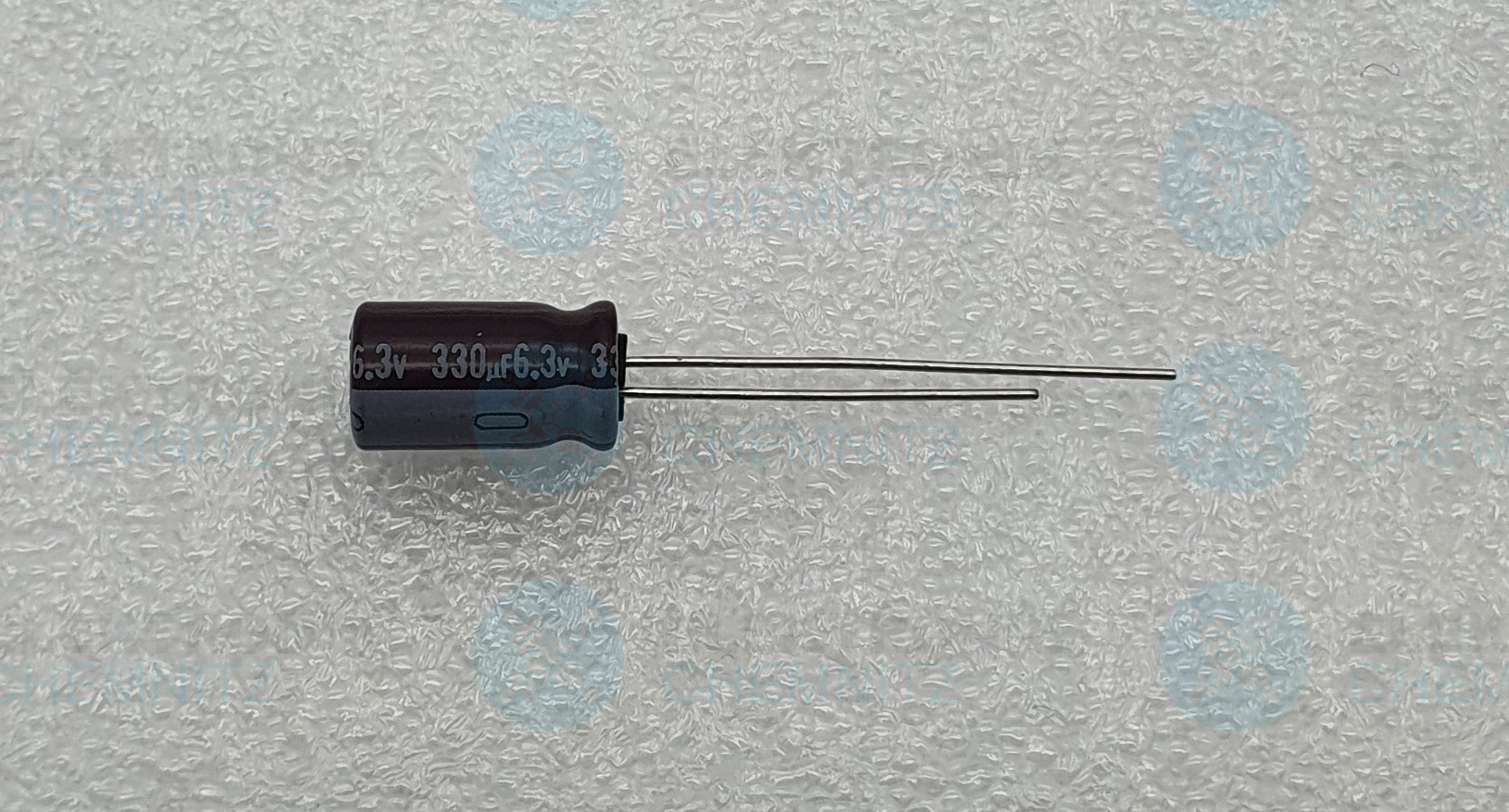 Elektrolytkondensator radial 330µF 6,3V 105°C RM 2,5mm