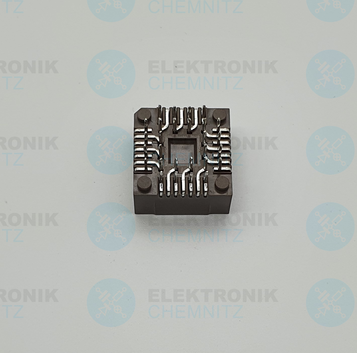 PLCC - IC Fassung/ Sockel 28pin TH