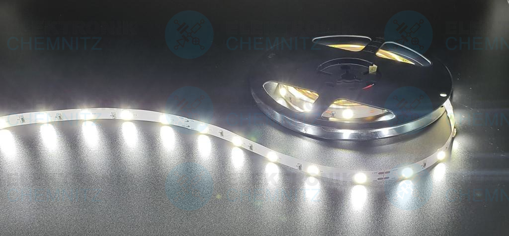 LED Streifen 5050-30-6000K DC24V 7W/m IP20 PCB: weiß 10mm
