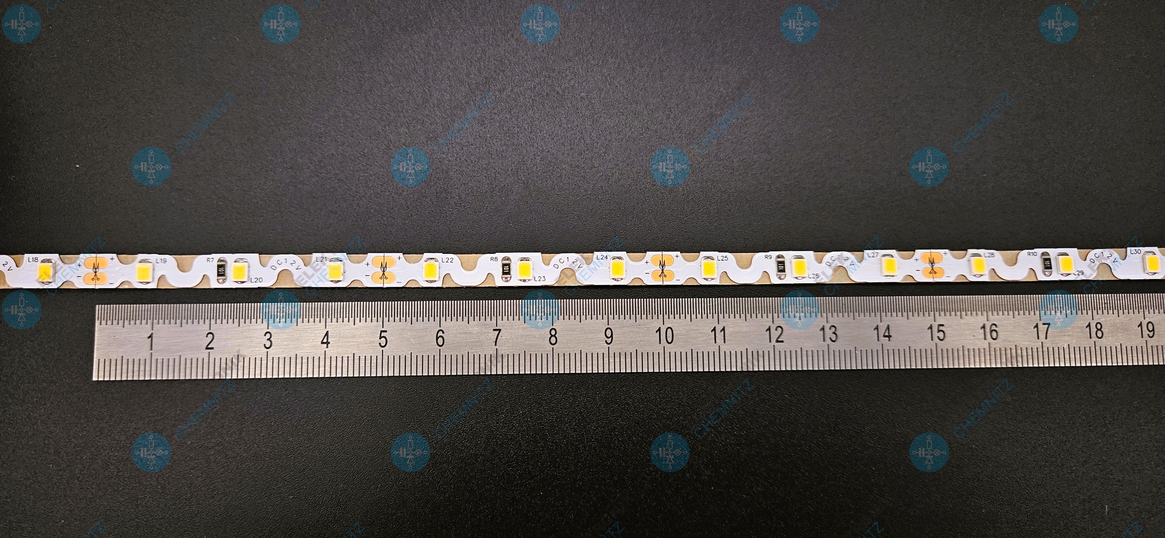 LED Streifen 2835-60 4000K 12 VDC 8,2 W/m 3D-flexibel IP20 PCB: weiß 6 mm