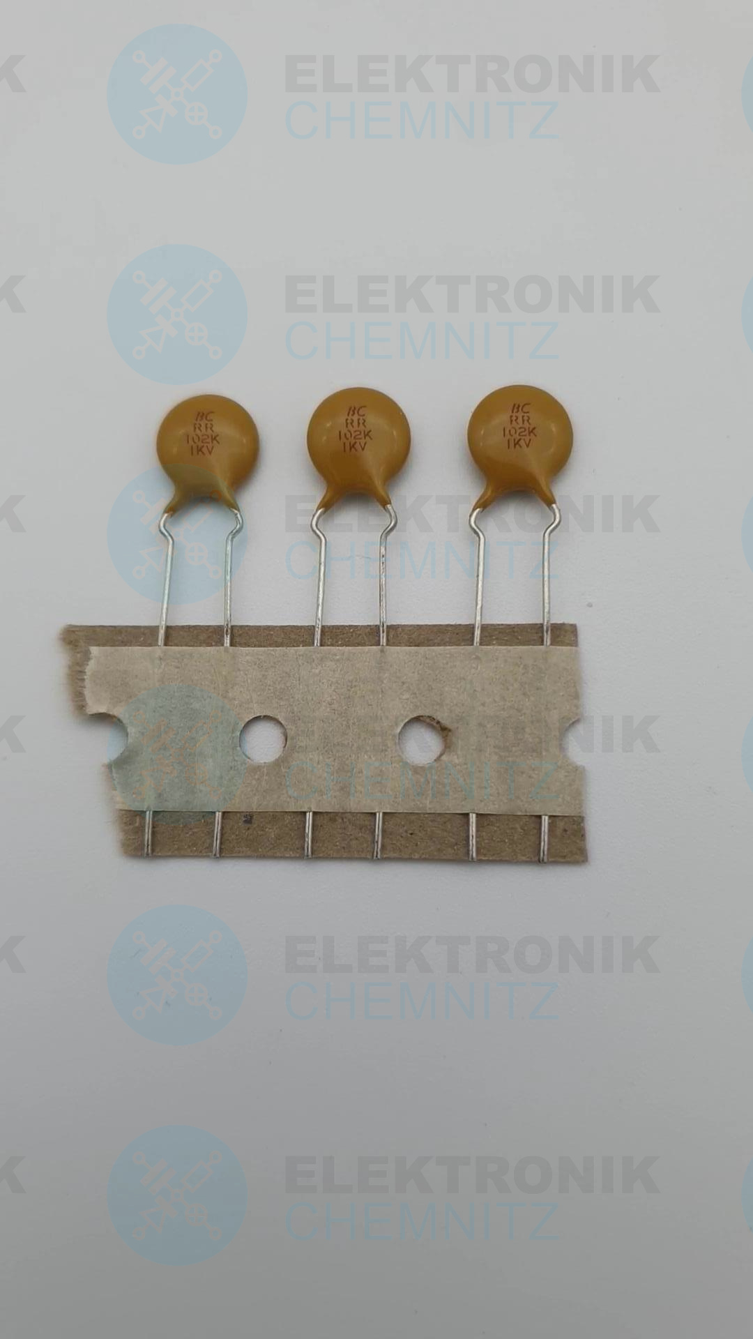 Keramikkondensator 1nF +-10% 1000V RM5,0 Scheibe 102 1KV