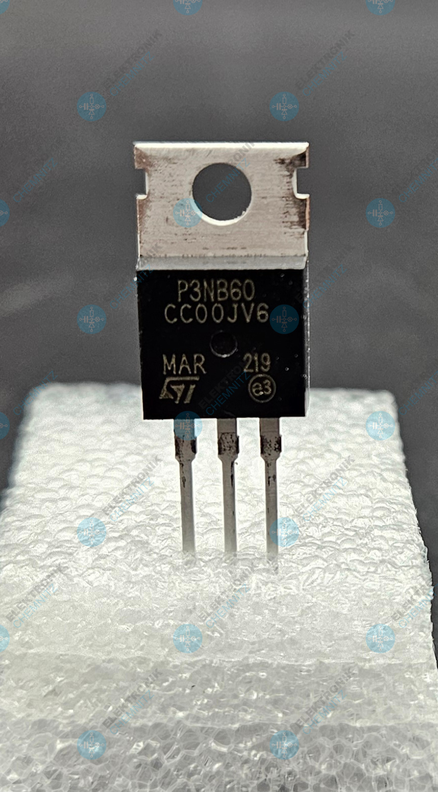 isc ST P3NB60 N-Kanal-Leistungs-MOSFET 600 V 2,5-3,0 A 3.6 Ω (Max) @ VGS = 10 V
