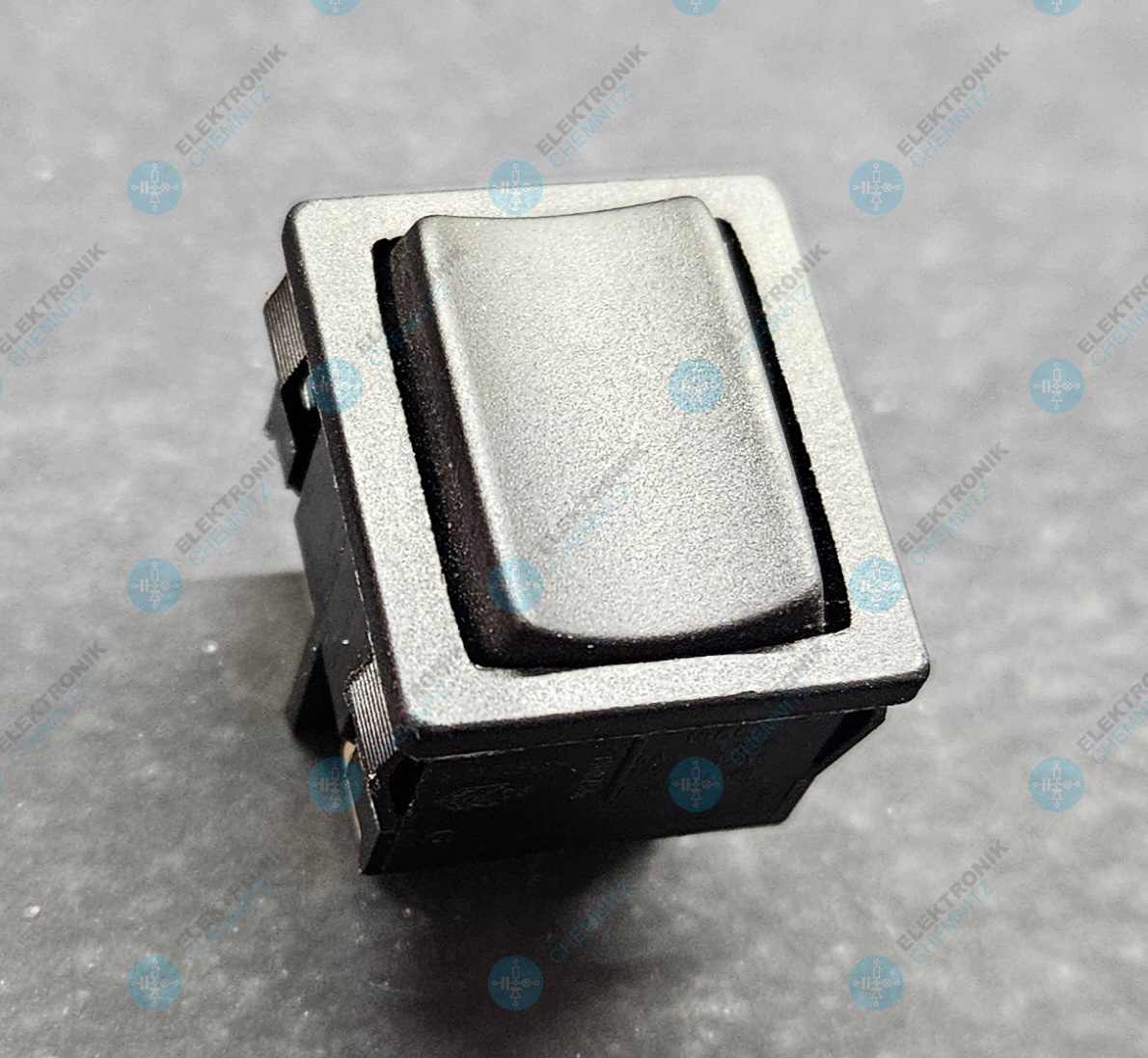 MARQUARDT 1809.1102 Wippschalter 2-polig DPDT unbeleuchtet Ein-Aus-Ein 250 V 6 A