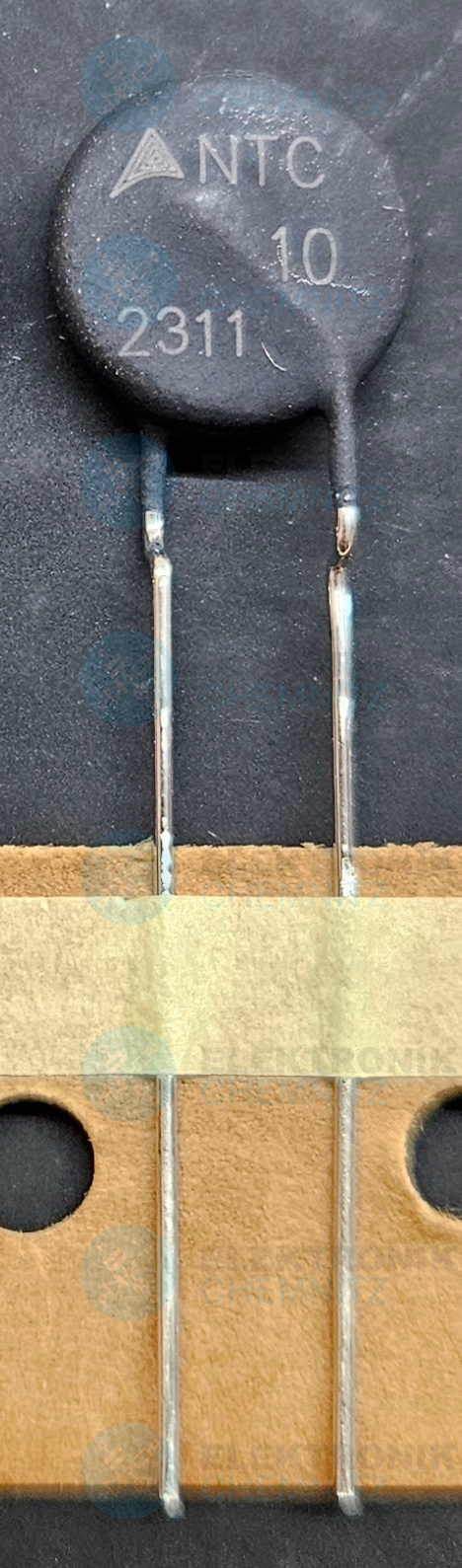 B57236S0100M000 Thermistor 10 Ohm 2,1 W 3,5 A RM 5,0 mm