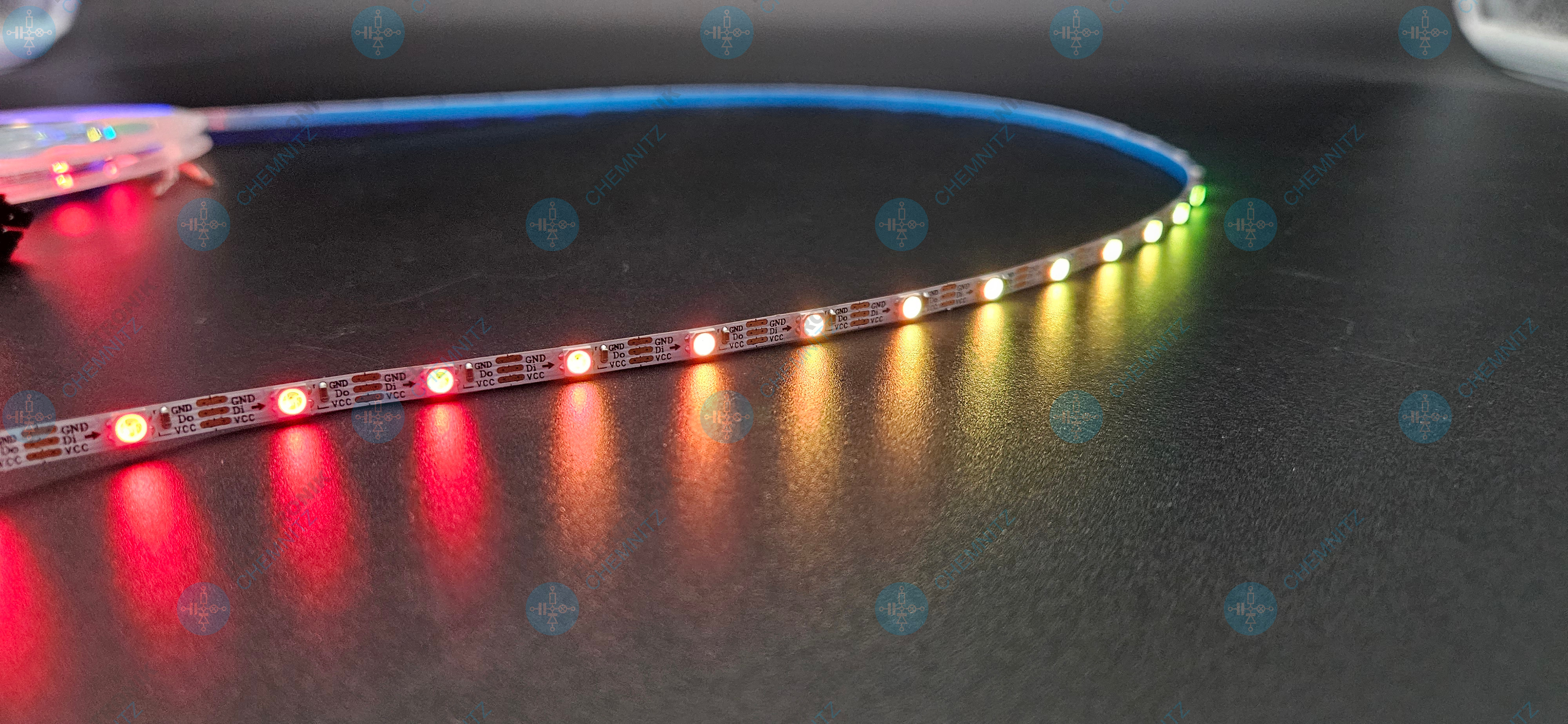 LED Streifen 3535-60-SK6812 digital 12 VDC 8 W / m RGB 60 px / m IP20 PCB: weiß 4 mm