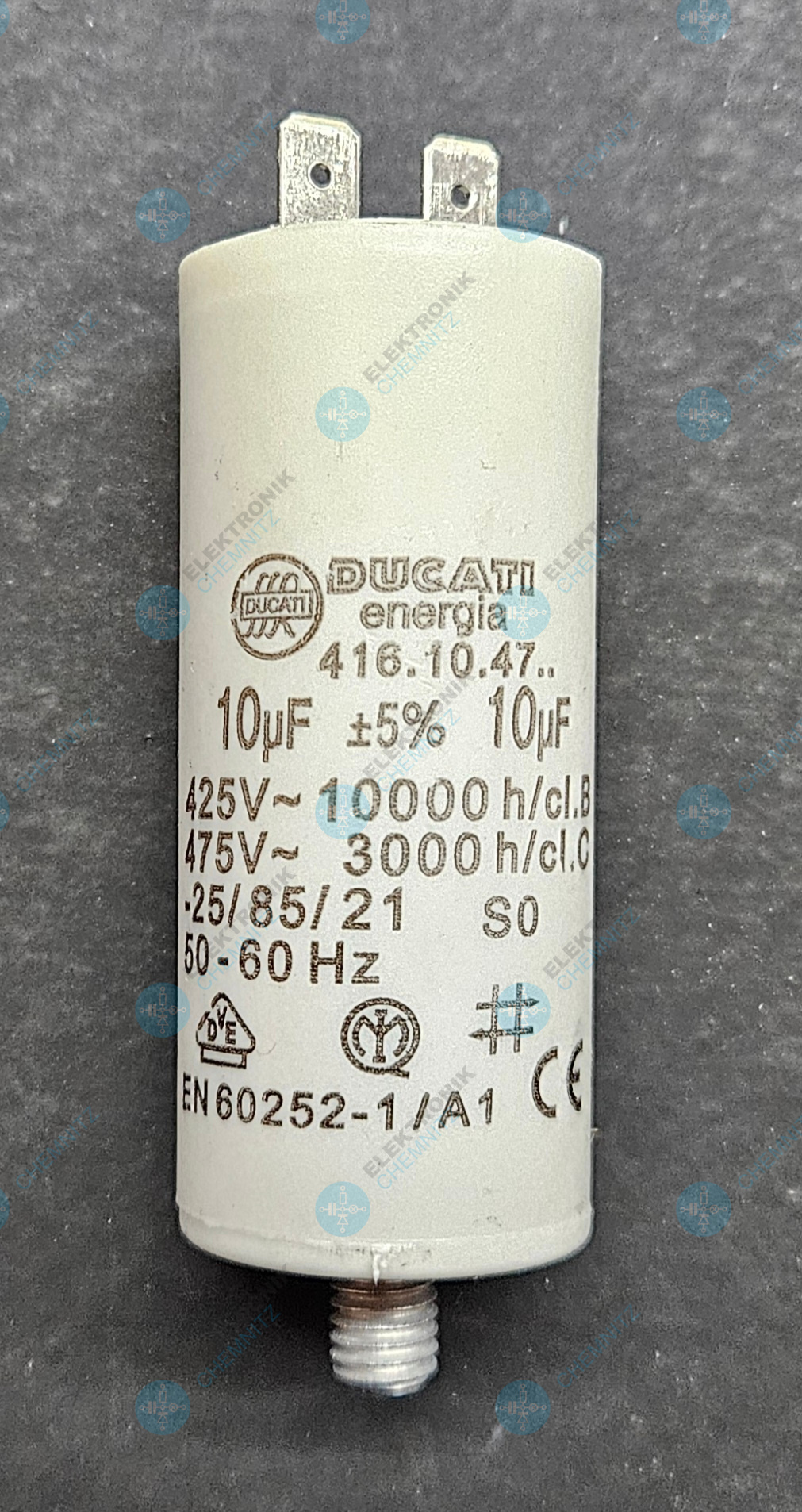 DUCATI 416.10.47. Betriebskondensator 10 µF +-5 % mit 2 x Flachstecker 6,3 mm