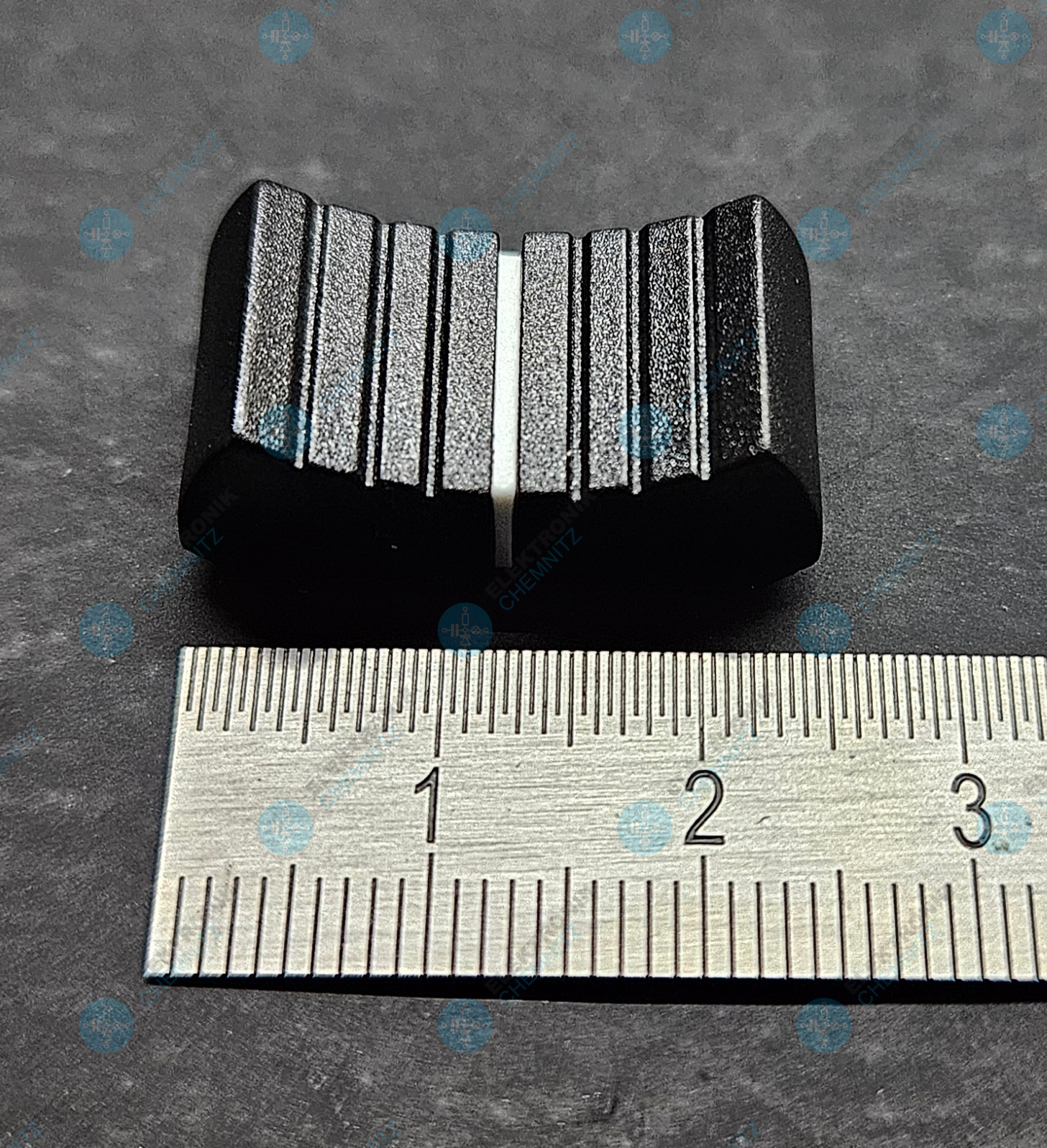 ALPS Faderknopf gerippt – Schwarz, für RS60112 Serie