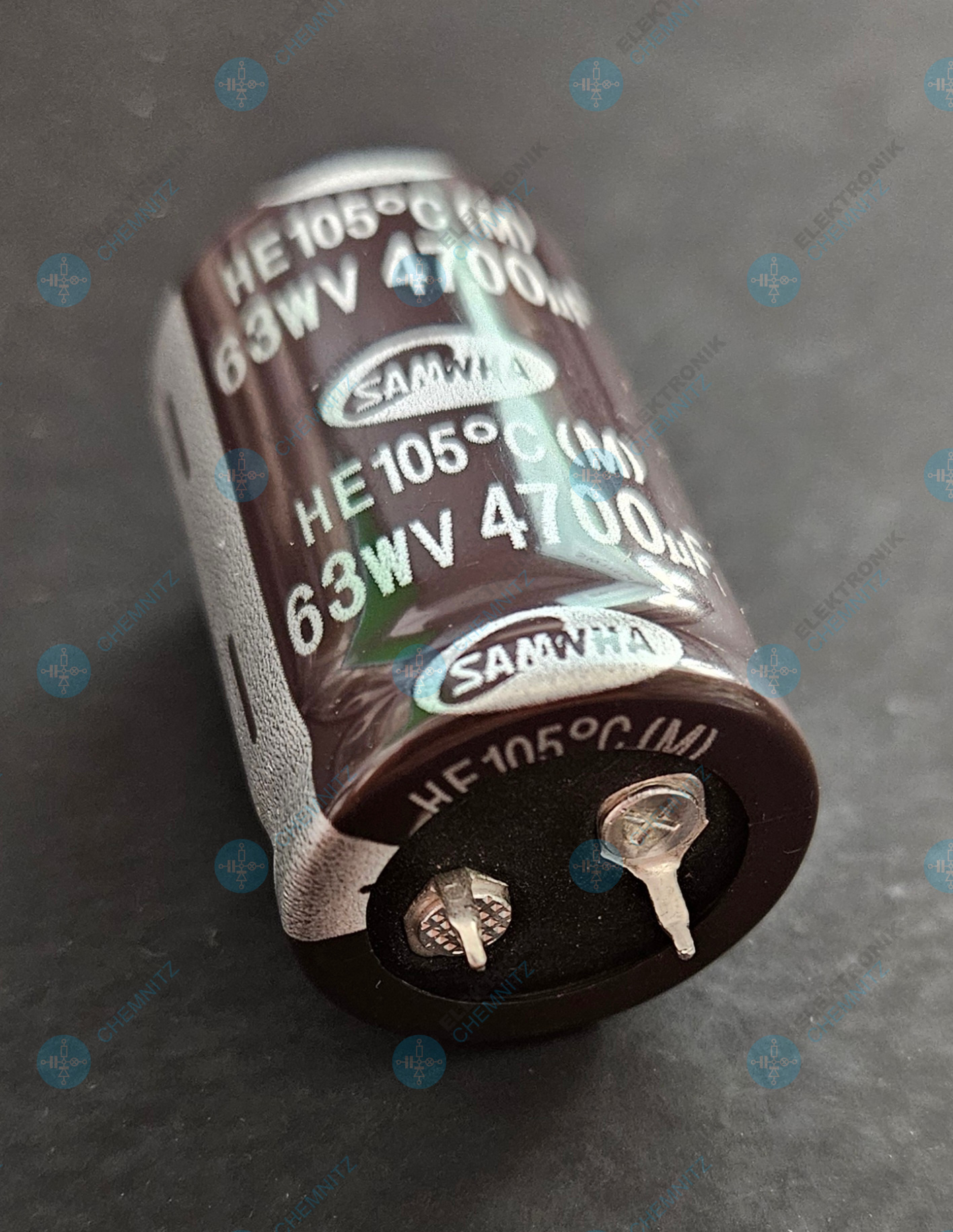 Elektrolytkondensator radial 4700 µF 63 V 105° C RM 10 mm Snap-In Ø 25,5 mm Höhe 41,1 mm