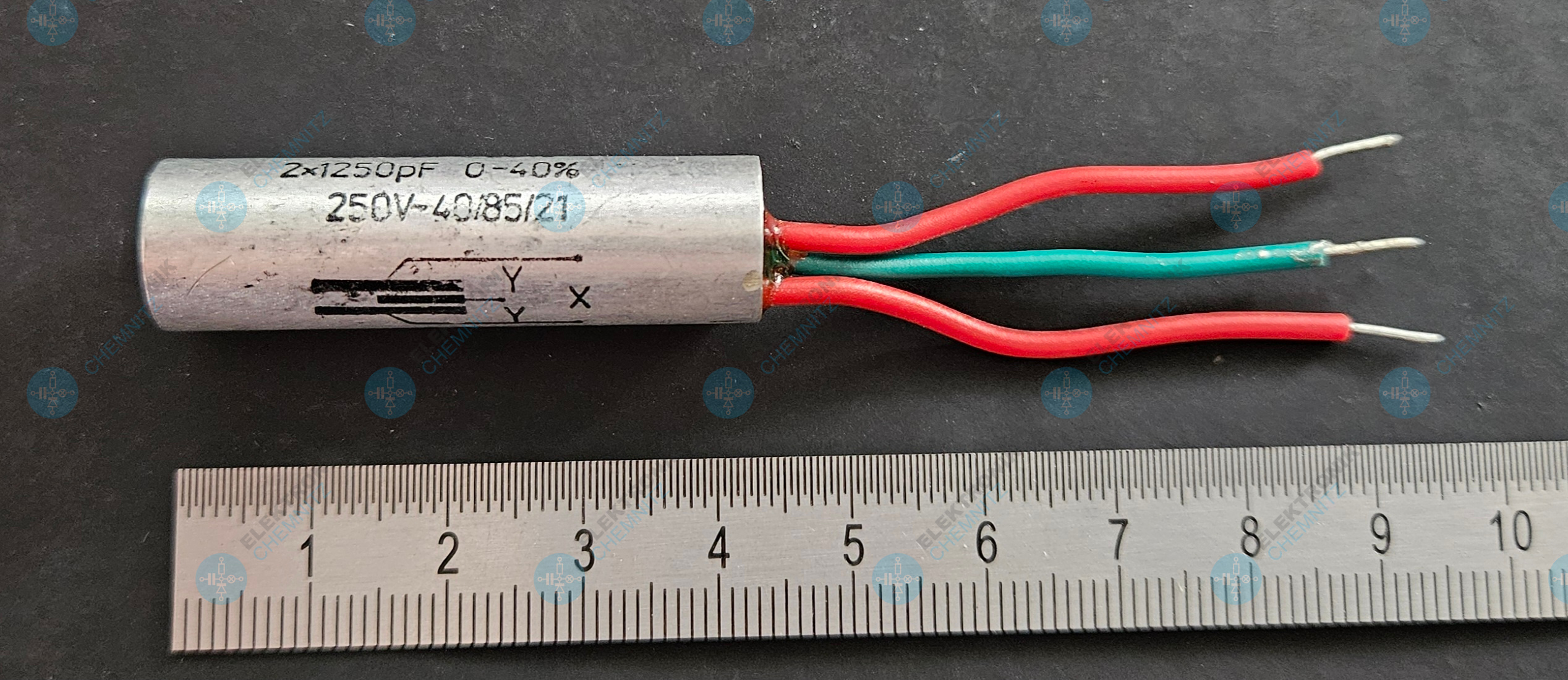 S.I. SILESIA KPpz-017 – Kondensator 0,05 µF, 250 V, 2 × 1250 pF