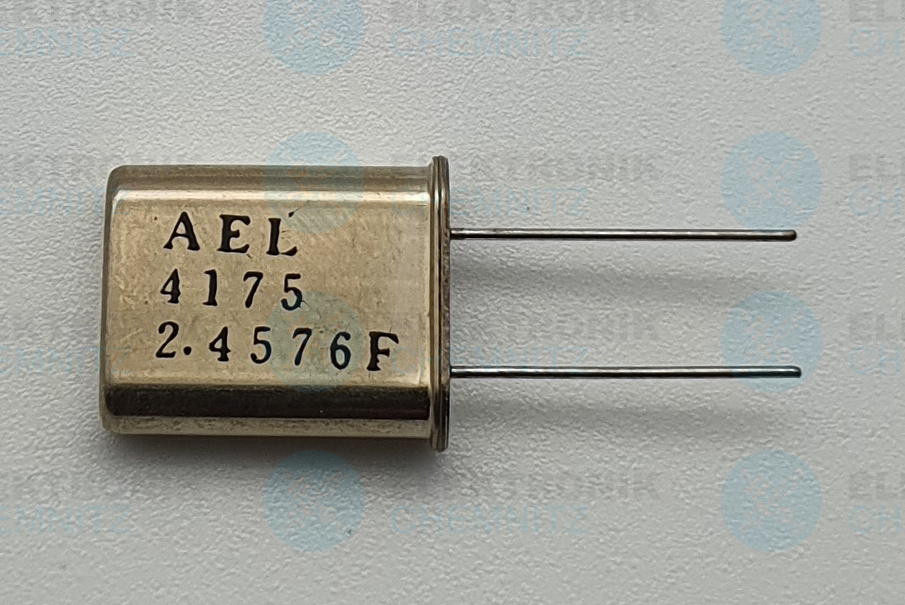 Schwingquarz AEL 2.4576FMHz 4175