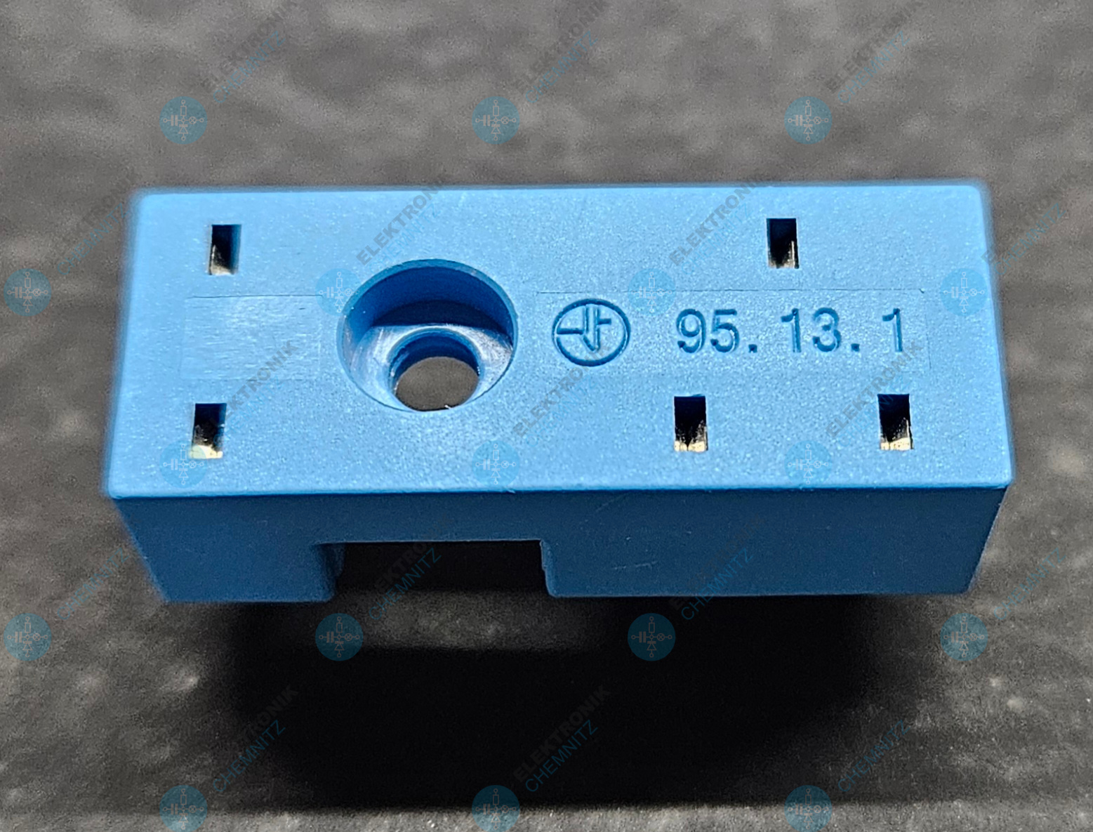 Finder 95.13.1 Relaissockel Printmontage baugleich Finder 95.13.3