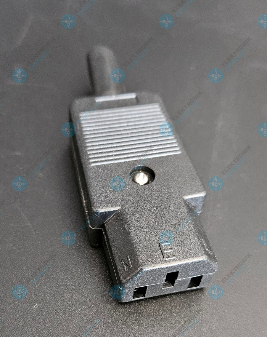 Kaltgerätebuchse 250 VAC 10 A CP-22S nach IEC-C13-Norm