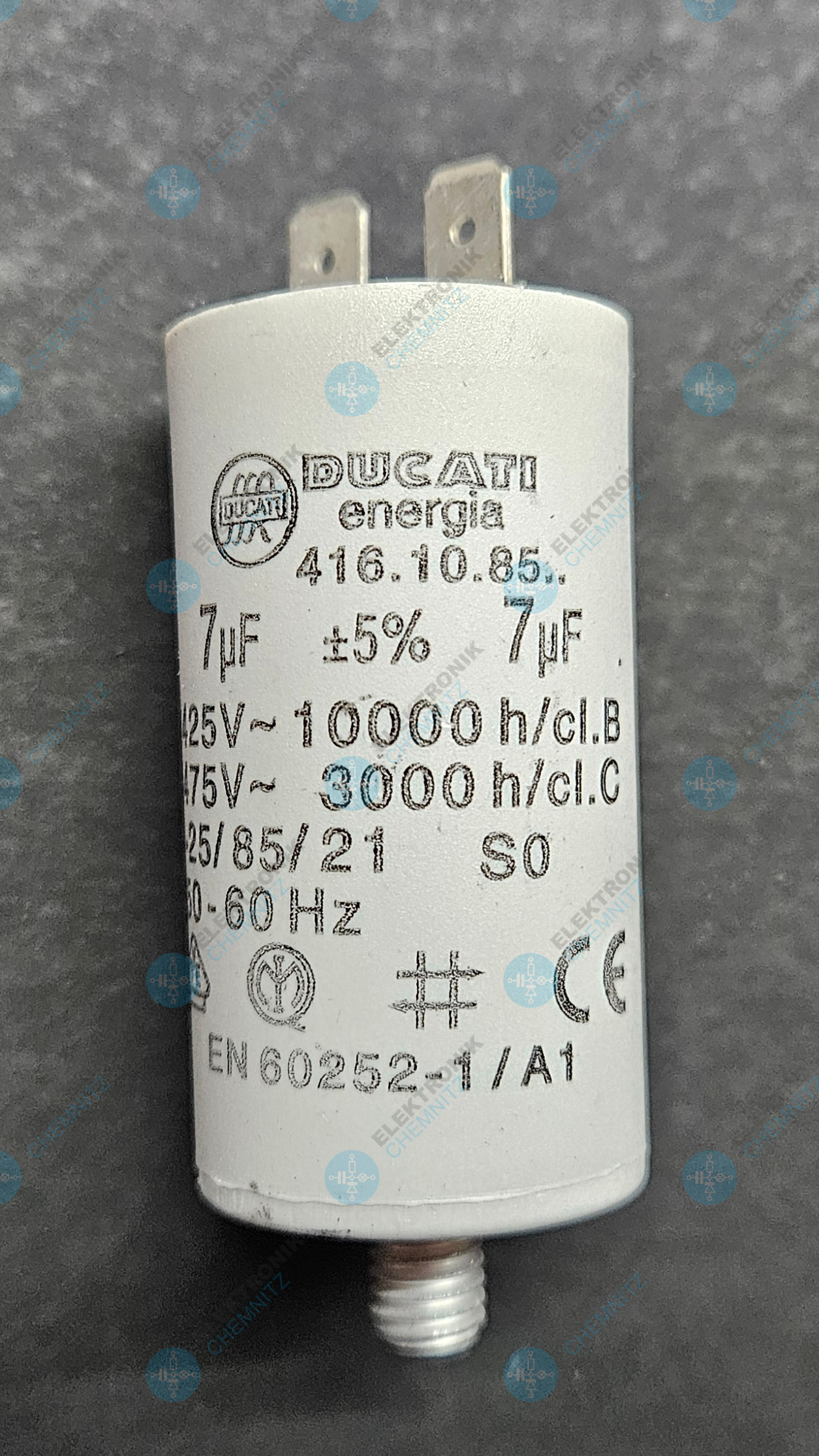 DUCATI 416.10.85. Betriebskondensator 7 µF +-5 % mit 2 x Flachstecker 6,3 mm