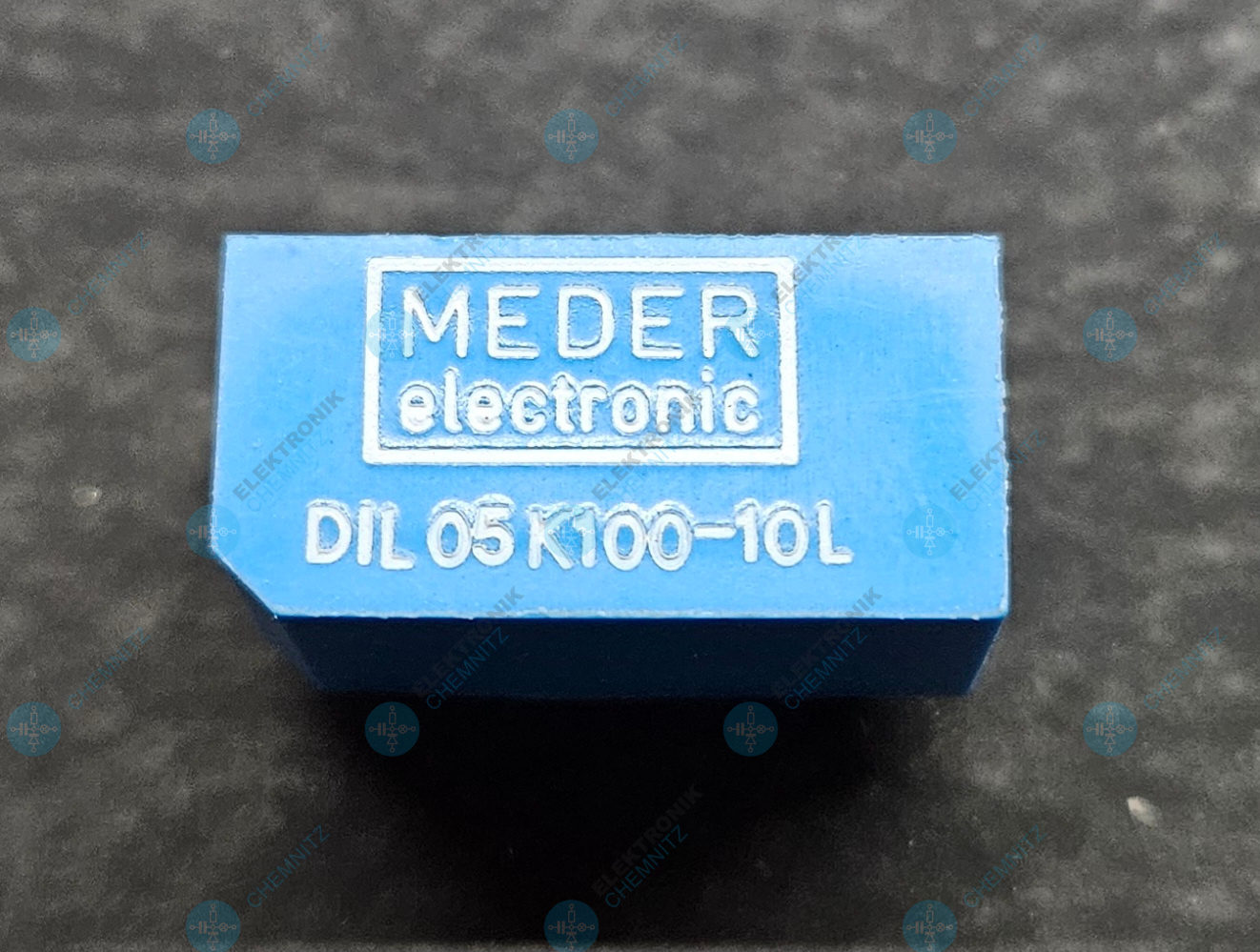 MEDER DIL 05K100-10L Reedrelais 5 V DC