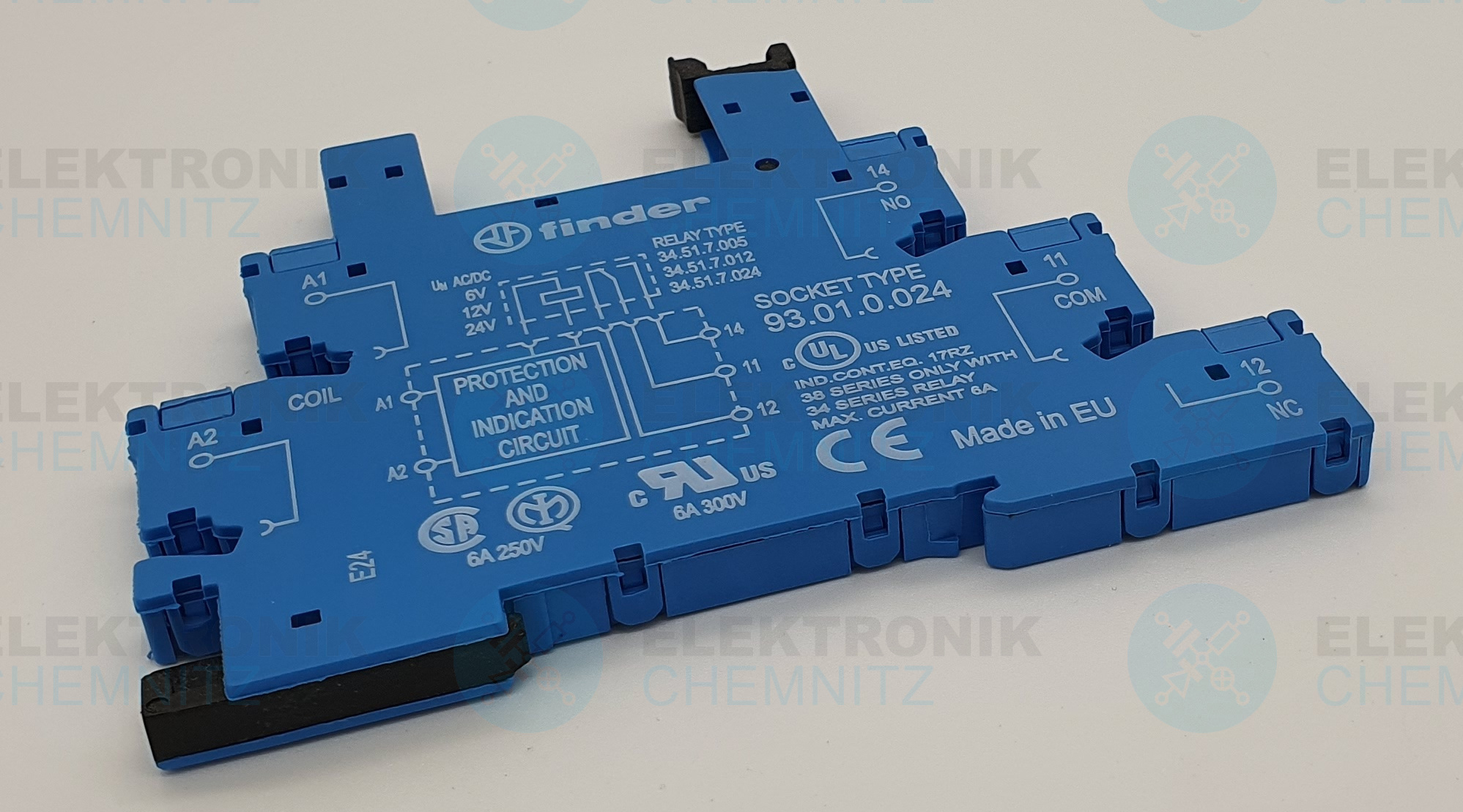 Finder 93.01.0.024 Sockel