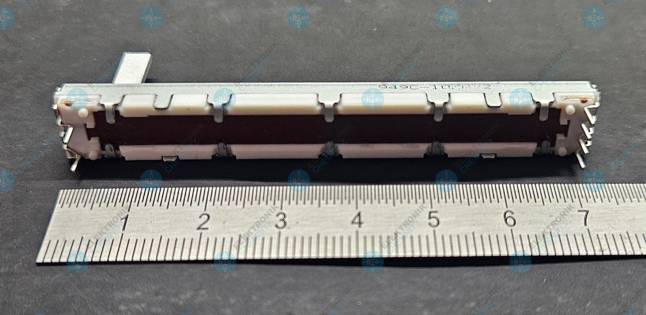 ALPS RS60112-10KAx2 – Schiebepotentiometer, Stereo, 10 kΩ, logarithmisch